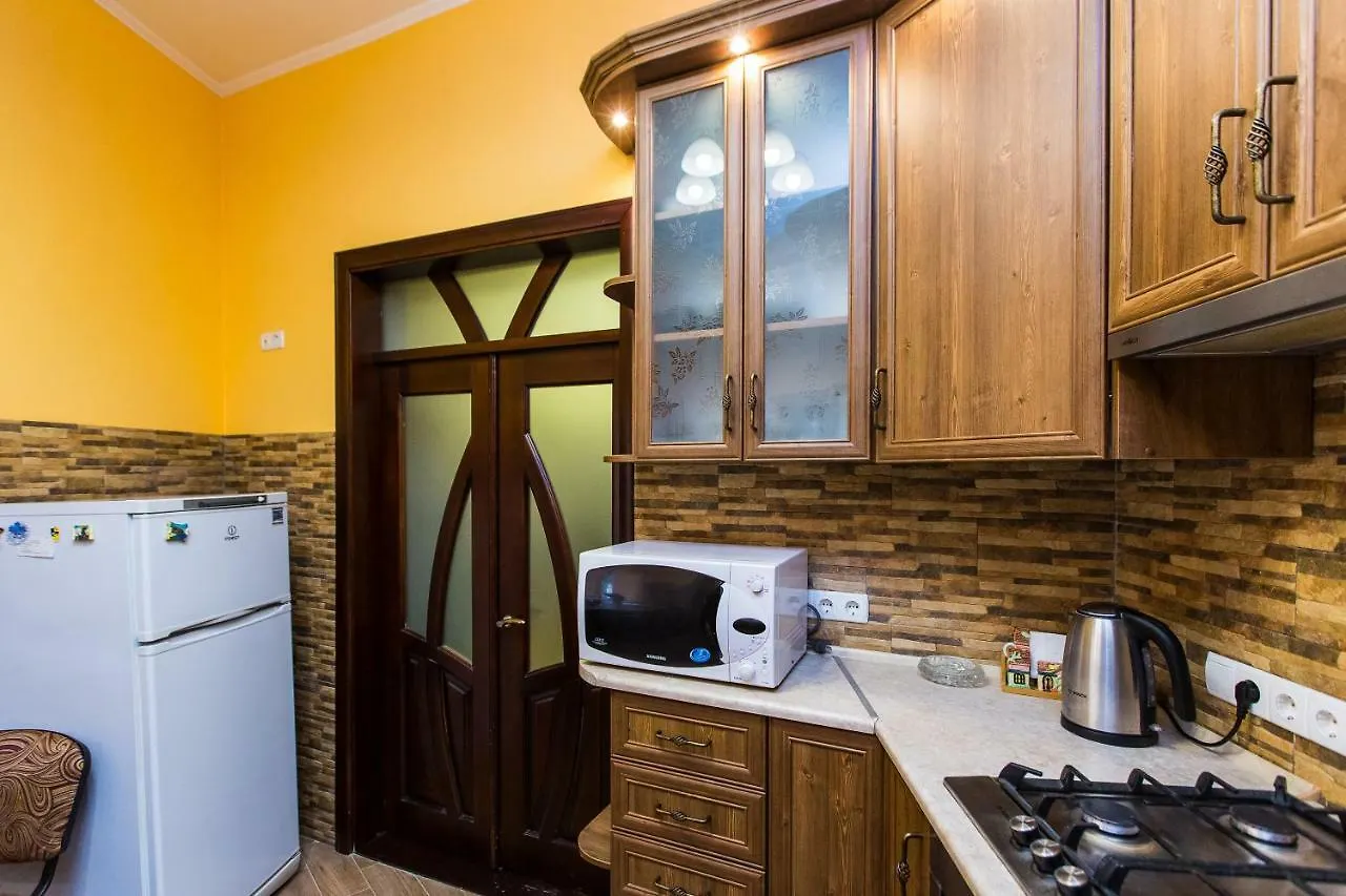 Apartments On Sholom Aleichem Та Ще Варіант Поруч Lwów