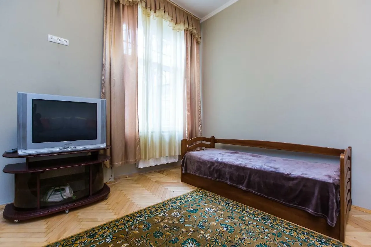 Apartments On Sholom Aleichem Та Ще Варіант Поруч Lwów